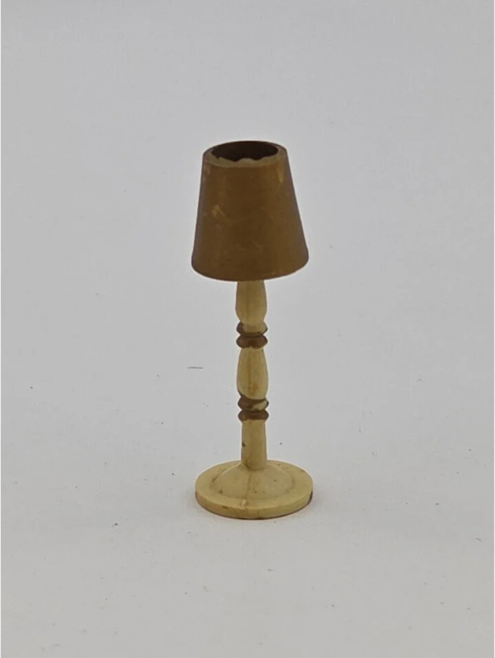 Vintage Louis Marx Style Dollhouse Floor Lamp 1:48 Miniature Plastic 1.75”